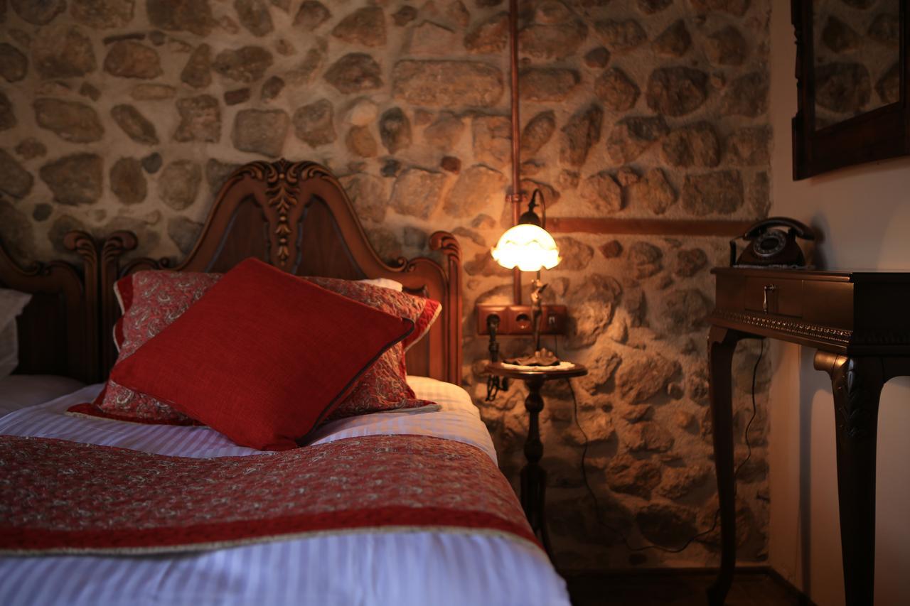 ชิเชกลี โคนัก Hotel Antakya ภายนอก รูปภาพ