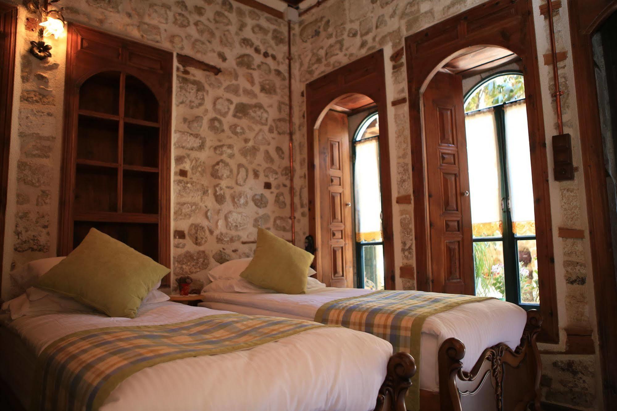 ชิเชกลี โคนัก Hotel Antakya ภายนอก รูปภาพ