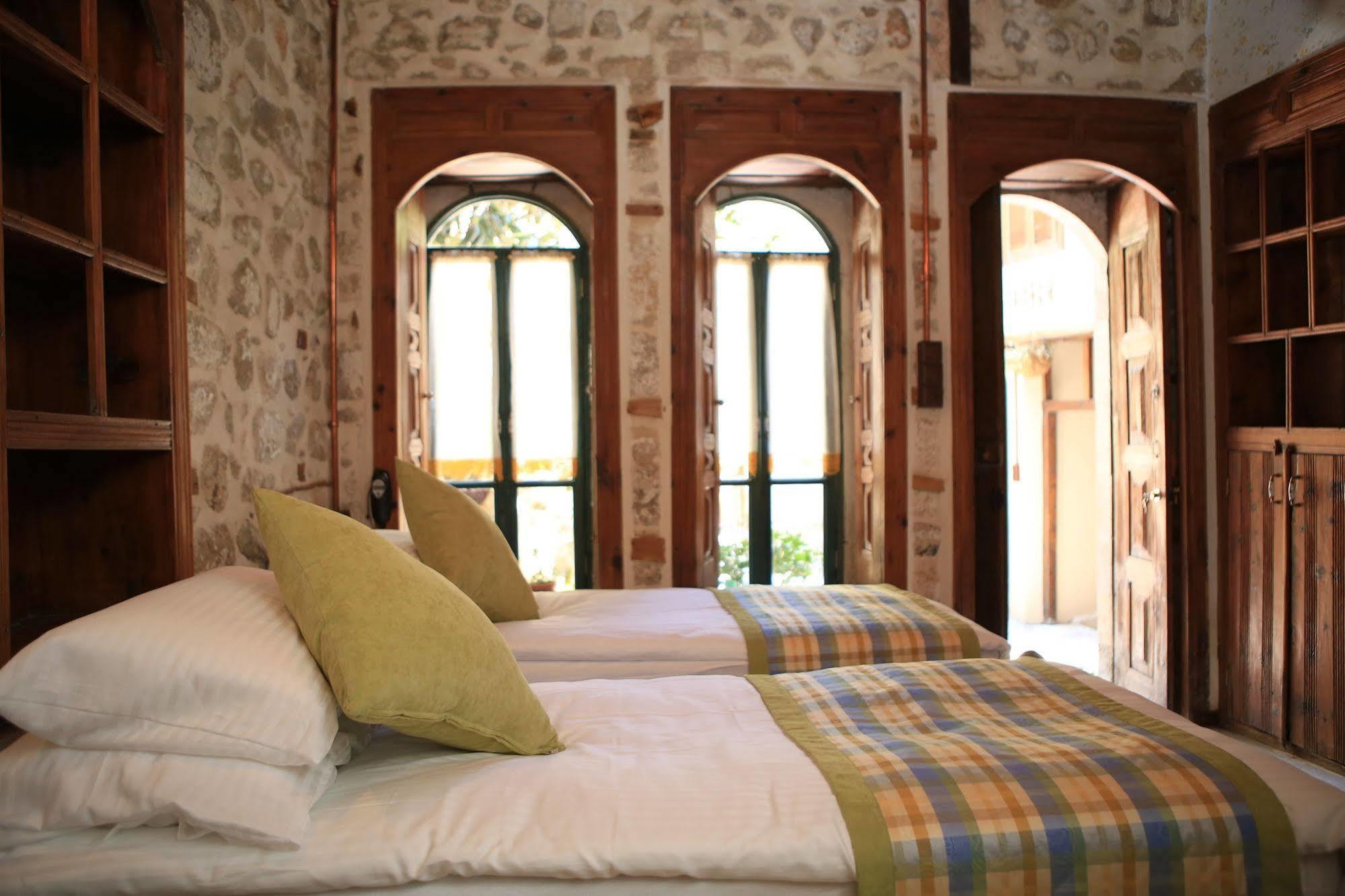 ชิเชกลี โคนัก Hotel Antakya ภายนอก รูปภาพ